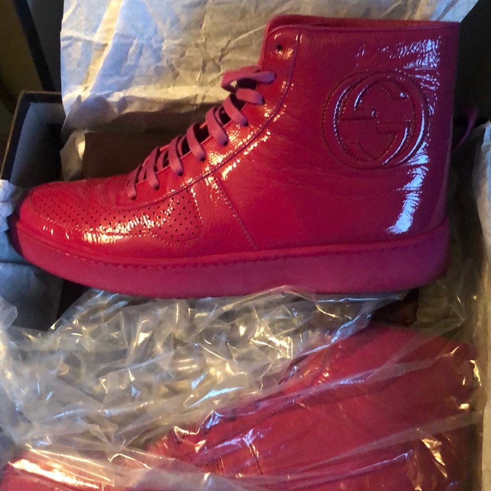 Gucci high-top sneaker authentic